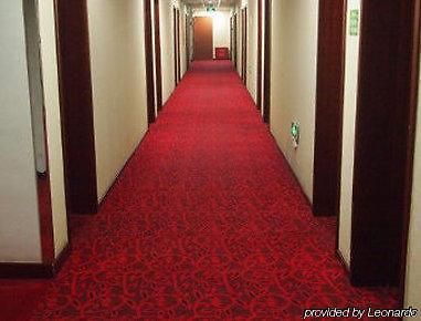 Super 8 Beijing Guang Ming Qiao Hotel Eksteriør billede